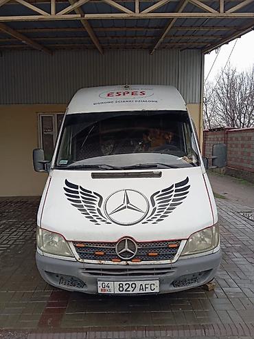 sprinter 2 2: Грузовой фургон Mercedes-Benz Sprinter (длинная база, высокий кузов) — 3