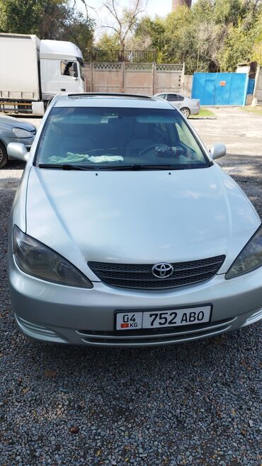 арзан машина срочна продаю: Toyota Camry: 2003 г., 2.4 л, Автомат, Бензин, Седан