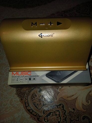 Mikrofonlar: Salam Bluetooth Dinamik Kisonli Telefona goşulub kinoya baxmag