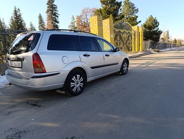 Ford: Ford Focus: 2003 г., 1.6 л, Механика, Бензин, Универсал