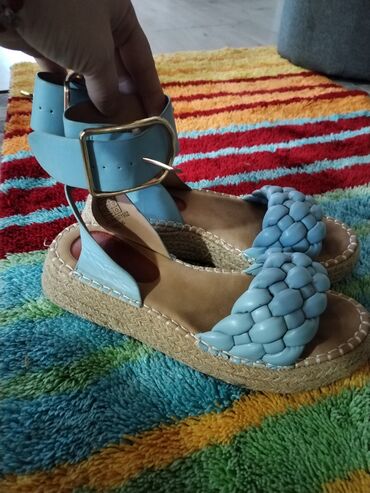 bugatti ženske čizme: Sandale, 36