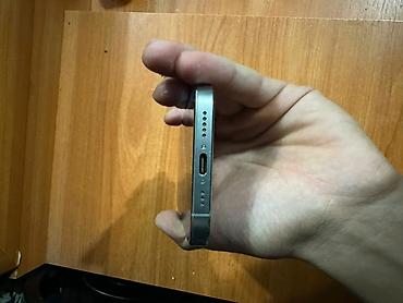 iphone cs: IPhone 16 Pro, Б/у, 256 ГБ, Серебристый, Чехол, 92 % — 6