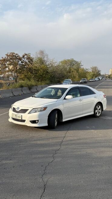 где купить машину дешевле: Toyota Camry: 2010 г., 2.5 л, Автомат, Бензин, Седан