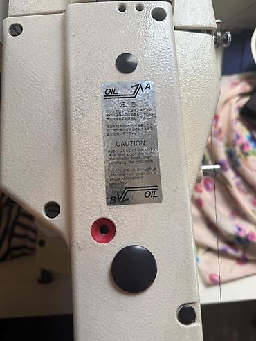 ikinci el ayfon: Zakrepka maşını.Satılır 900manata .1ay işlənib.Ciddi alıcıya endirim — 4