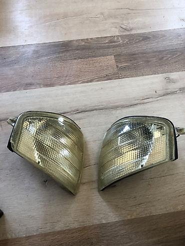 mercedes panel: Mersedes çeşka w202 dönmə işıqları pavarotniklər. Üstən çıxma — 1