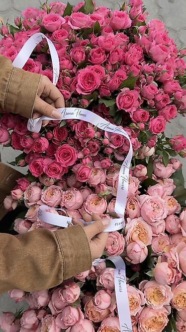 Дом и сад: Пышные композиции и букеты из роз в нежно‑розовой и кремовой гамме. - — 2