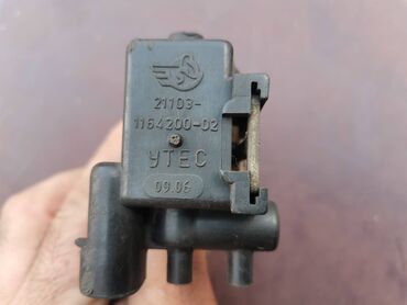 Auto delovi: Map senzor Lada Lada Niva 1.7i EURO 3 br.1. Polovno, ocuvano. Skinuto — 5