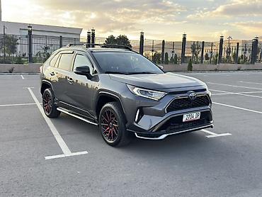 byd e1: Toyota RAV4: 2021 г., 2.5 л, Гибрид, Кроссовер — 1