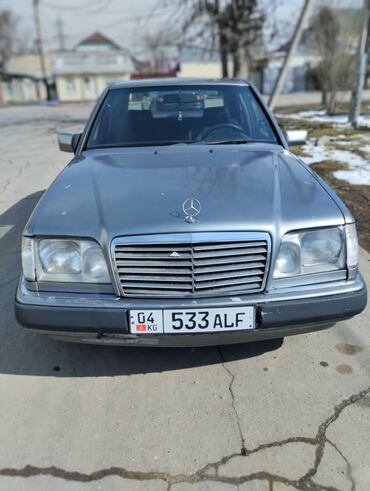 купить бус в рассрочку: Mercedes-Benz W124: 1993 г., 2.3 л, Механика, Бензин, Седан