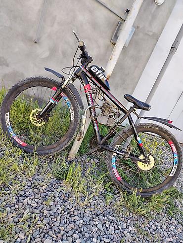 50 kubika motor: Benzin mühərrikli velosiped - Çərçivə: dağ velosipedi tipli, ön — 1