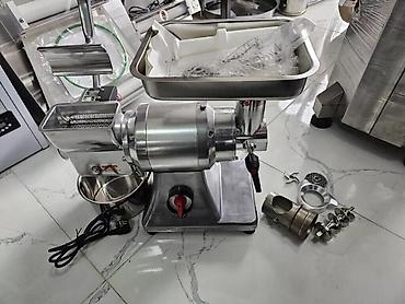 Мясорубки: Ətçəkən Pendir ve Ətçəkən maşın Model: CG22DM Güc 900 watt Volt — 6