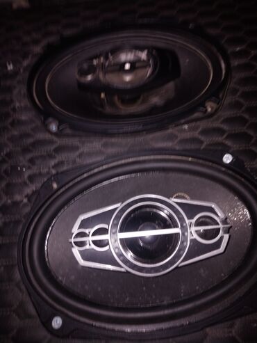 Dinamiklər və sabvuferlər: Kenwood avtomobil audio dəsti - Gücləndirici: Kenwood KAC-M525 — 4