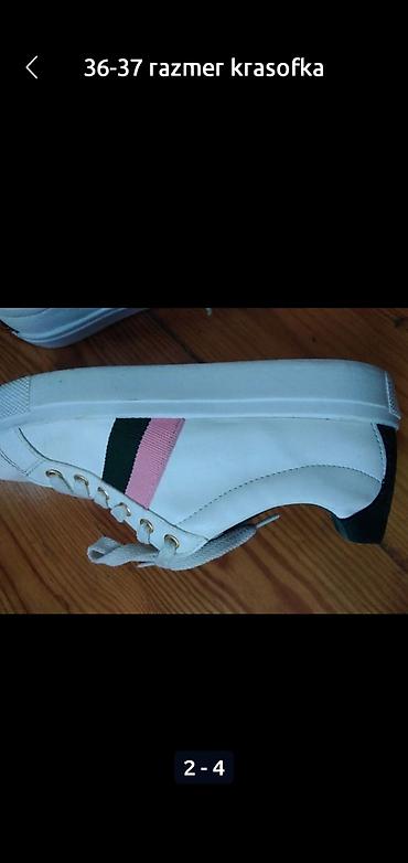 Krossovka ve ketlər: Ölçü: 36, İşlənmiş — 9