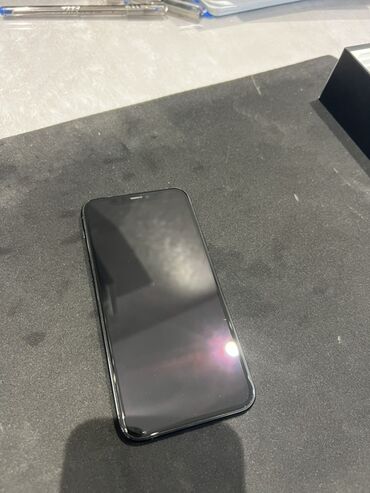 Apple iPhone: IPhone 11 Pro, 64 GB, Matte Midnight Green, Face ID — 2