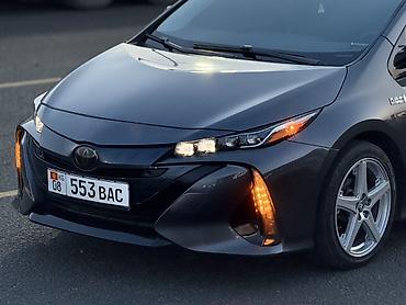 gx 570: Toyota Prius: 2019 г., 1.8 л, Автомат, Гибрид, Хэтчбэк — 6