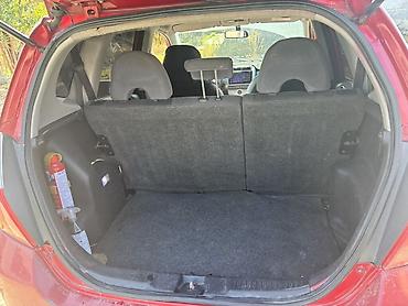 pontiac sunfire: Honda Jazz: 2006 г., 1.4 л, Автомат, Бензин, Хэтчбэк — 7