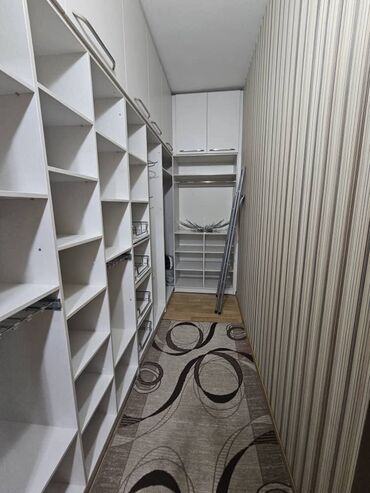 купить квартиру в центре бишкека: 4 бөлмө, 172 кв. м, Элитка, 5 кабат, Евроремонт