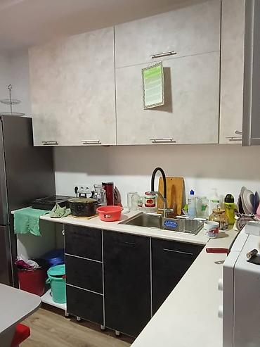токмок кун чыгыш: 4 бөлмө, 80 м², 105-серия, 2 кабат — 3