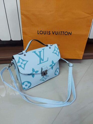 Torbe: Cena torbi 2450
Cena kaisa 1.700
Cena novcanika 1.700
Alb sa porezom — 22