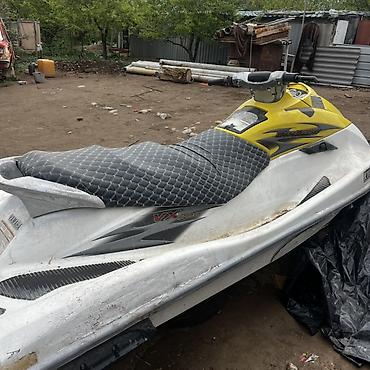 Водный транспорт: Гидроцикл Yamaha VXR 700 - Бренд/модель: Yamaha VXR 700 (указано на — 8