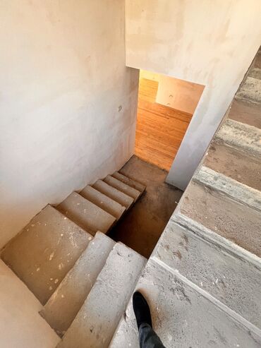 Həyət evləri və villaların satışı: 9 otaq, 240 kv. m, Kredit yoxdur, Orta təmir -da lalafo.az — 14 Həyət evləri və villaların satışı: 9 otaq, 240 kv. m, Kredit yoxdur, Orta təmir — 14