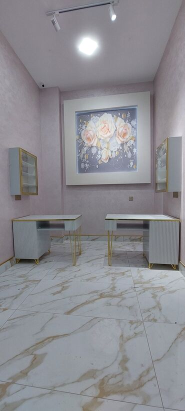 Salon masaları: Yeni, Makiyaj üçün masa, Güzgülü — 19