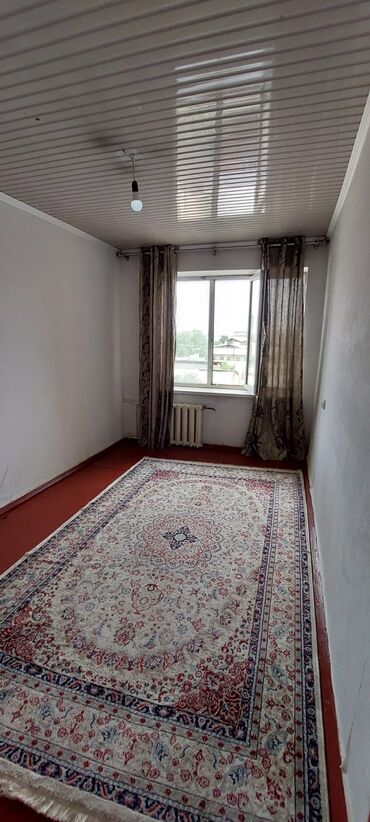 3 х комнатная квартира в джалал абаде в Кыргызстан | Продажа квартир: 2 комнаты, С мебелью частично