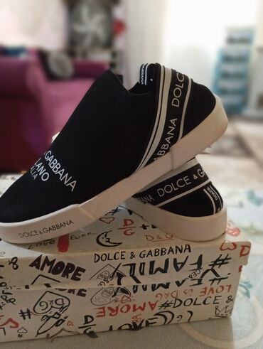 qadınlar üçün hündür ketlər converse: Dolce & Gabbana, Ölçü: 42, rəng - Qara, Yeni