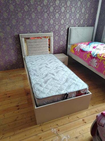 tek carpayılar: Yeni, Təknəfərlik çarpayı, Bazalı, Matras ilə, Siyirməsiz, Azərbaycan