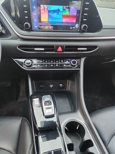 Hyundai: Hyundai Sonata: 2019 г., 2 л, Автомат, Газ, Седан — 8