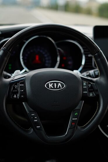 Kia: Kia Optima: 2.4 l | 2011 il Sedan — 14