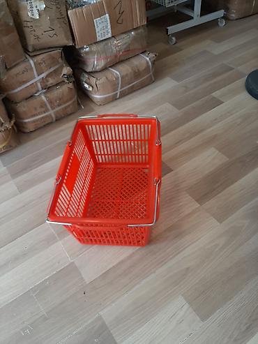 Оборудование для магазинов: Mağaza üçün əl səbətləri – plastik və metal modellər - Növlər: - — 3