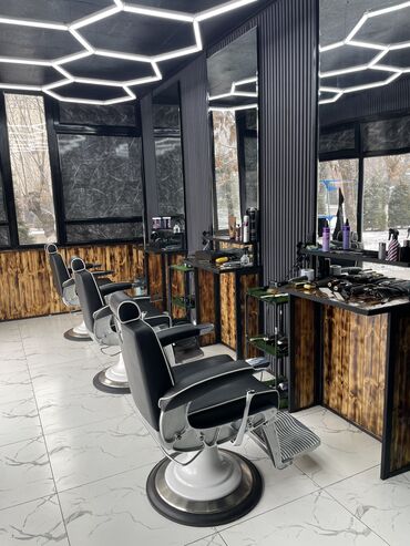 шифанеры бу: Продаю кресло для барбера за 1 шт