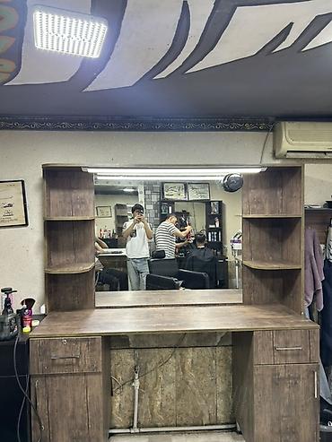 salon ucun: Bərbər/kosmetologiya üçün iş stolu və güzgü modulu tep tezedir 2 ayin — 2