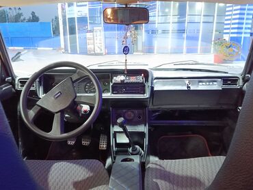 VAZ (LADA): VAZ (LADA) 2107: 1.5 l | 2005 il 17000 km Sedan — 5