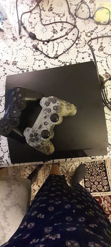 PS3 (Sony PlayStation 3): 250 manat