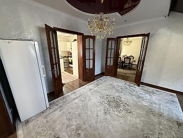 Долгосрочная аренда домов: 210 м², 6 комнат — 4