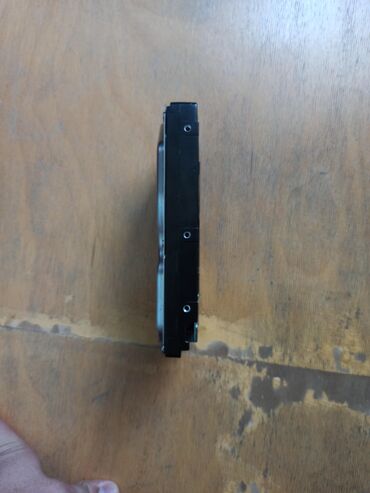 hdd kabel: Daxili Sərt disk (HDD) Toshiba, 1 TB, 7200 RPM, İşlənmiş