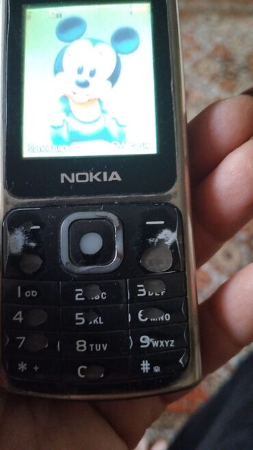 nokia 150: Nokia 6700 Slide, 4 GB, rəng - Qara, Düyməli