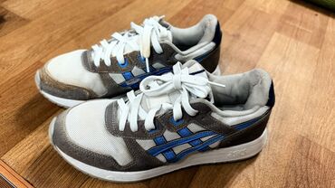 кроссовки для подростков: Мужские кроссовки, 39.5, Asics, Б/у, цвет - Белый, Самовывоз