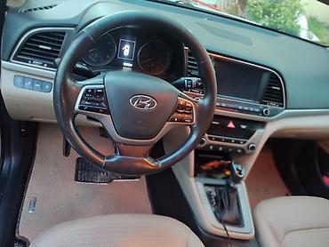 elantra 2017 gls: Hyundai Elantra: 2 l | Sedan — 5
