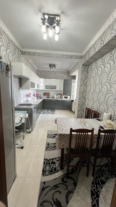 токтогула исанова 1 ком кв: 4 бөлмө, 140 кв. м, Элитка, 4 кабат, Косметикалык ремонт