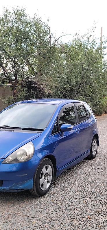 Honda Fit: 2003 г., 1.3 л, Автомат, Бензин, Хэтчбэк