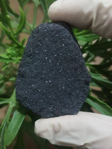 Digər kolleksiyalar: 💎 Təbii Hematit daşı😍 Qiymət👉🏻 ölçüsünə görə dəyişir (maraqlananlar — 1