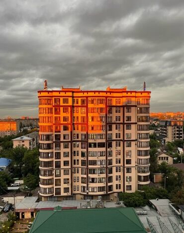 Продажа участков: 4 комнаты, 255 м², Элитка, 5 этаж, ПСО (под самоотделку)