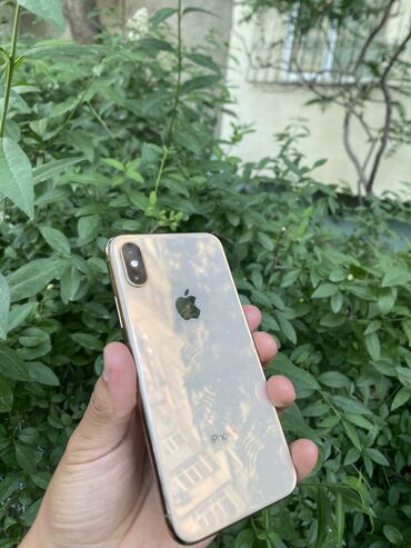 Apple iPhone: IPhone Xs, Б/у, 64 ГБ, Rose Gold, Чехол, 75 %
