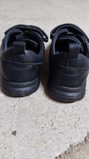 мужская обувь в бишкеке: Б/у в отличном состоянии, 38 размер,идеально для школы