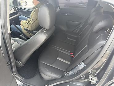 Другие детали салона: Chevrolet (интерьер, мультимедиа и оснащение) - Руль с кожаной — 9