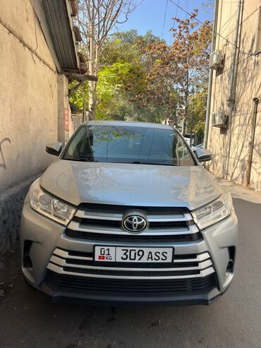 купить шины в бишкеке бу: Toyota Highlander: 2017 г., 3.5 л, Автомат, Бензин, Кроссовер
