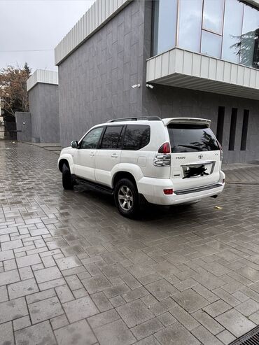 Toyota: Toyota Land Cruiser Prado: 4 l | 2006 il — 3